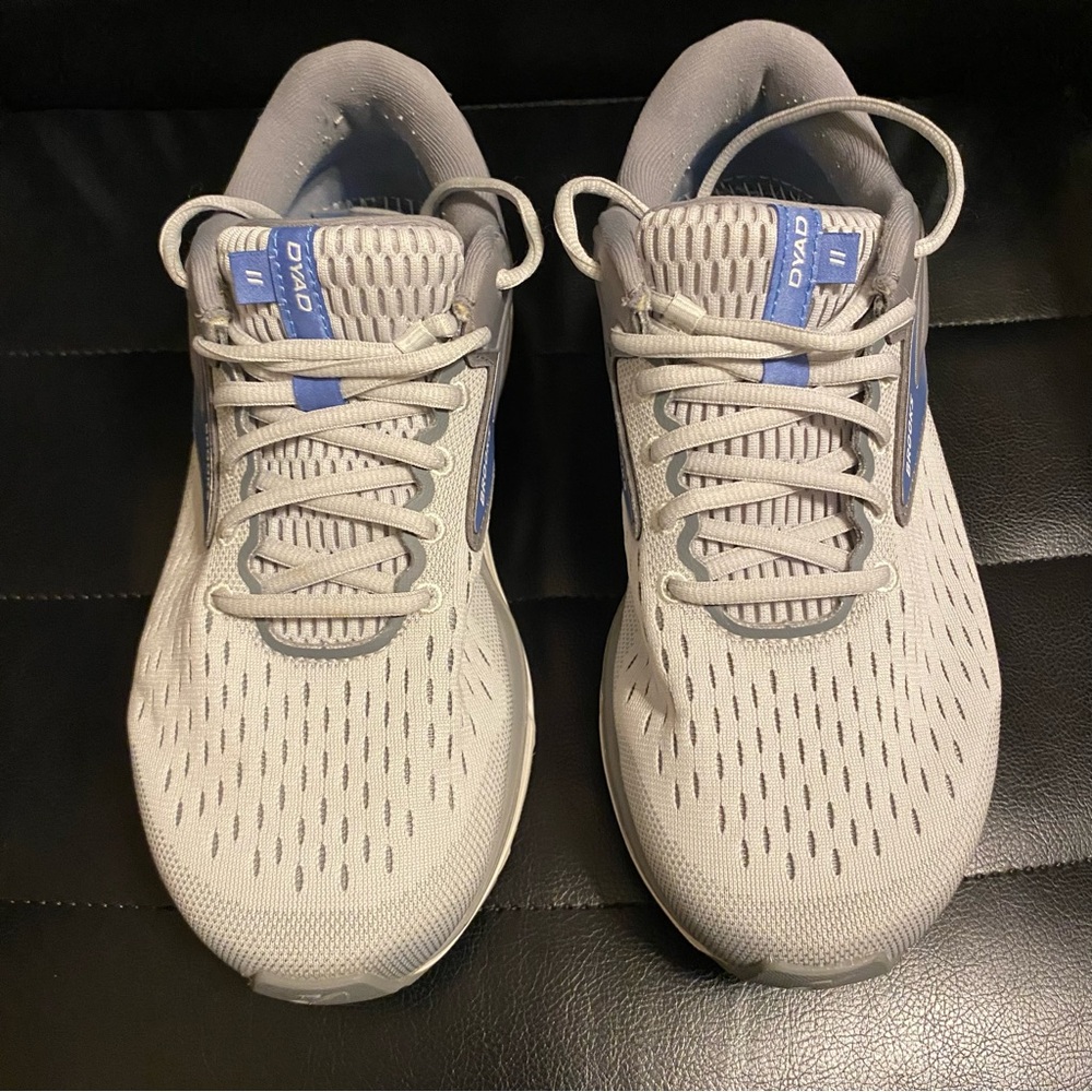 Brooks Dyad 11 Walking Shoes - Picture 5 of 12